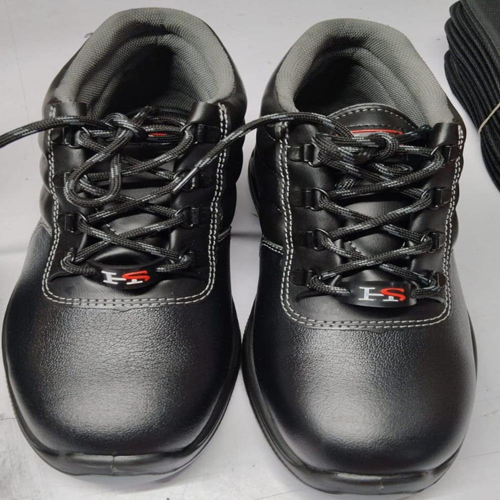 HS SAFETY SHOE 3